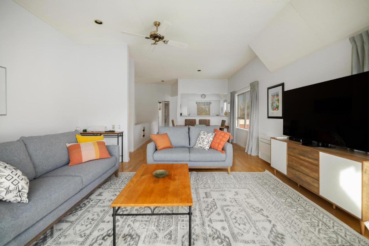 Charming Views Apartment Wanaka Ngoại thất bức ảnh
